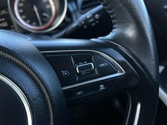 2018 Suzuki Swift - Thumbnail