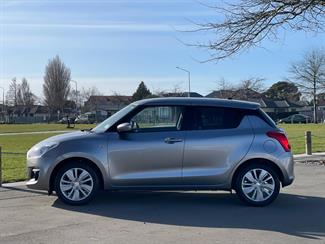 2018 Suzuki Swift - Thumbnail