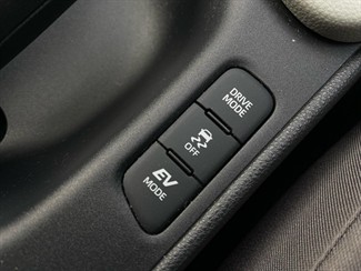 2020 Toyota Yaris - Thumbnail