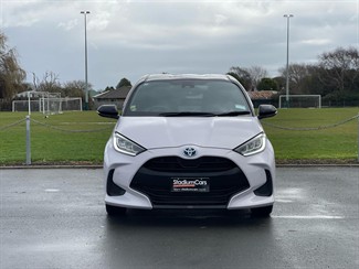 2020 Toyota Yaris - Thumbnail