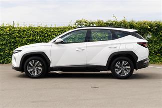 2022 Hyundai Tucson - Thumbnail