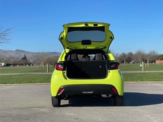 2022 Toyota Yaris - Thumbnail