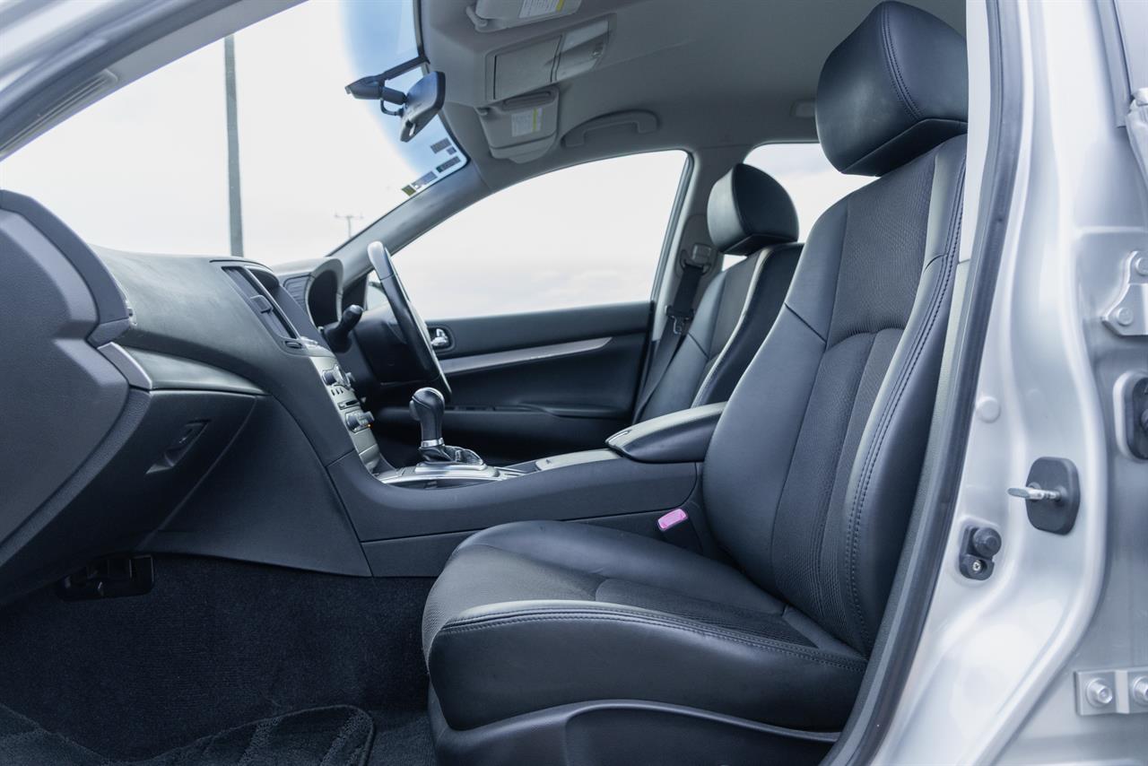2011 Nissan Skyline