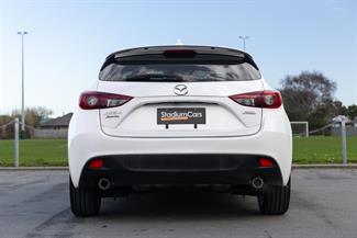 2013 Mazda Axela - Thumbnail