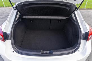 2013 Mazda Axela - Thumbnail