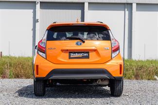 2019 Toyota AQUA - Thumbnail