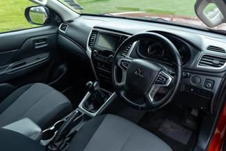 2019 Mitsubishi Triton - Thumbnail