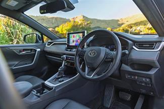 2021 Toyota RAV4 - Thumbnail