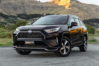 2021 Toyota RAV4 - Thumbnail
