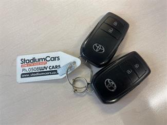 2021 Toyota Yaris - Thumbnail