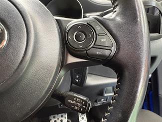 2019 Toyota C-HR - Thumbnail