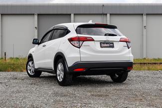 2015 Honda Vezel - Thumbnail