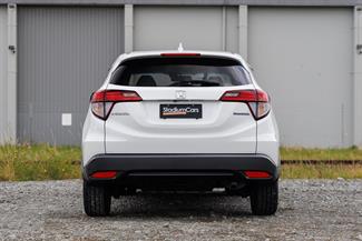 2015 Honda Vezel - Thumbnail