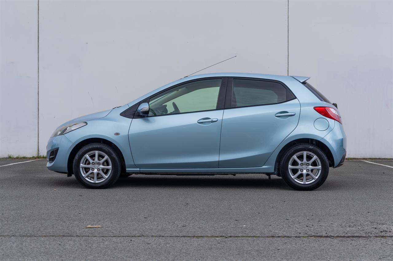 2011 Mazda Demio