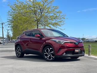 2017 Toyota C-HR - Thumbnail