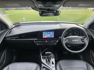 2023 Kia Niro - Thumbnail