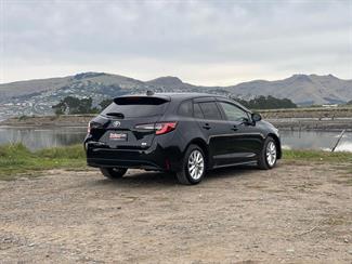 2021 Toyota Corolla - Thumbnail
