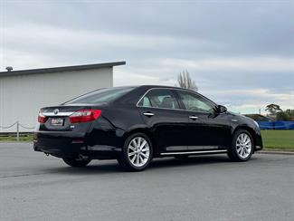 2013 Toyota Camry - Thumbnail