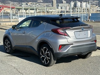 2018 Toyota C-HR - Thumbnail