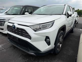 2021 Toyota RAV4 - Thumbnail