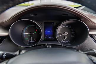 2017 Toyota C-HR - Thumbnail