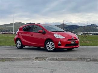 2014 Toyota AQUA - Thumbnail