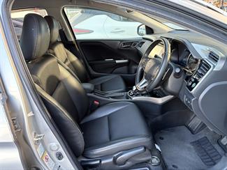 2015 Honda GRACE - Thumbnail