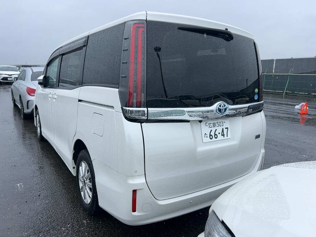 2020 Toyota Noah