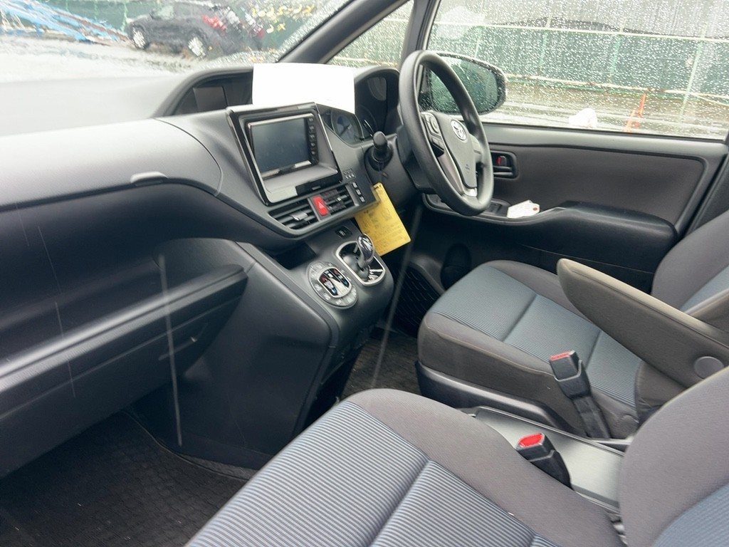 2020 Toyota Noah