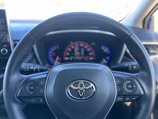 2020 Toyota Corolla - Thumbnail