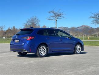 2020 Toyota Corolla - Thumbnail