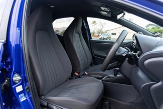 2021 Toyota Yaris - Thumbnail