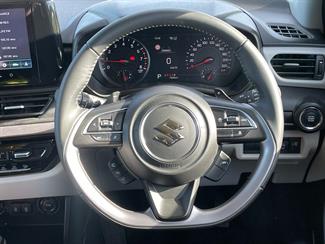2025 Suzuki Swift - Thumbnail
