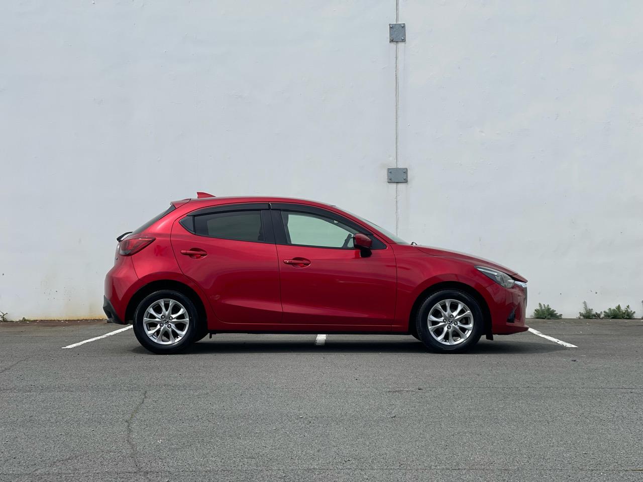 2016 Mazda Demio