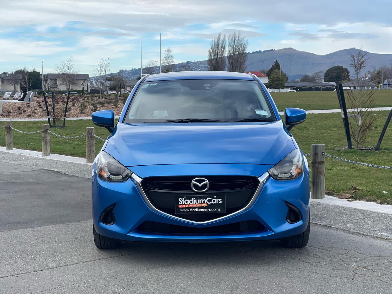 2017 Mazda Demio