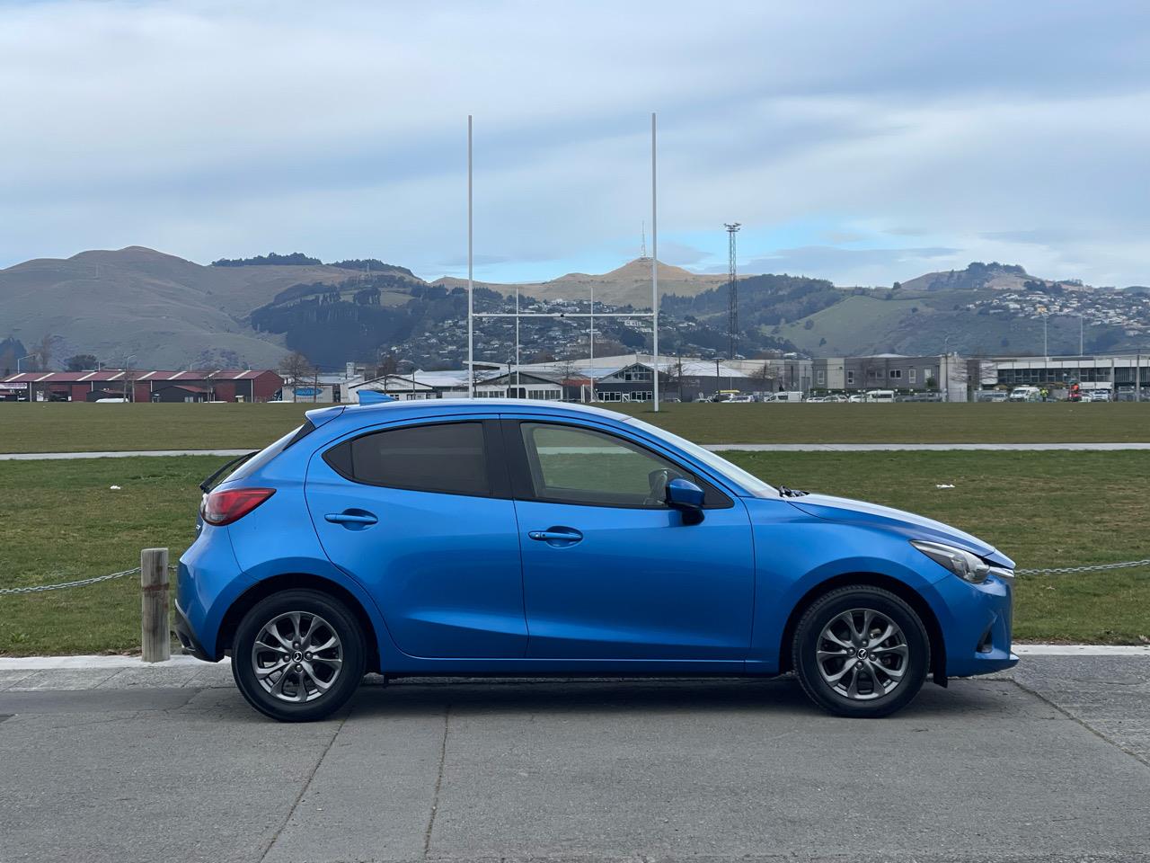 2017 Mazda Demio